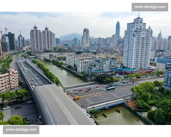 姚明筑基篮球根基 郭振明见证改革成效渐显 姚明筑基篮球根基 郭振明见证改革成效渐显