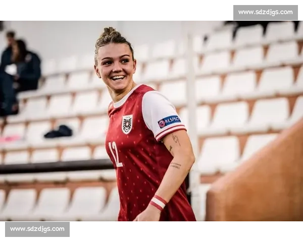 德国女足:从世界杯谷底到欧洲杯复兴之路 德国女足:从世界杯谷底到欧洲杯复兴之路